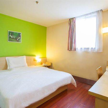 7Days Inn Guangzhou Nonglinxia Road Ouzhuang Subway Station Экстерьер фото