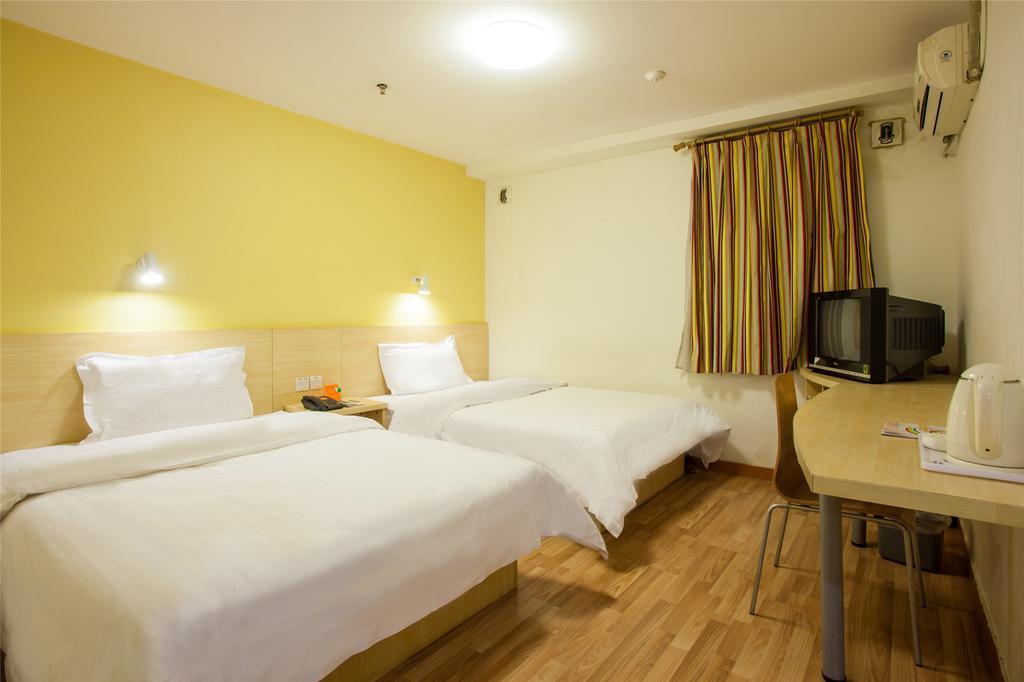 7Days Inn Guangzhou Nonglinxia Road Ouzhuang Subway Station Экстерьер фото